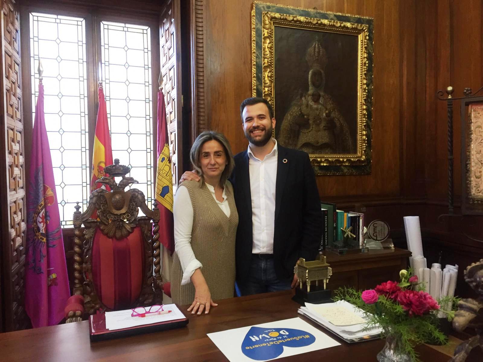 Luis Salaya visita el Ayuntamiento y el Consorcio Ciudad de Toledo para compartir iniciativas de gestión turística y cultural