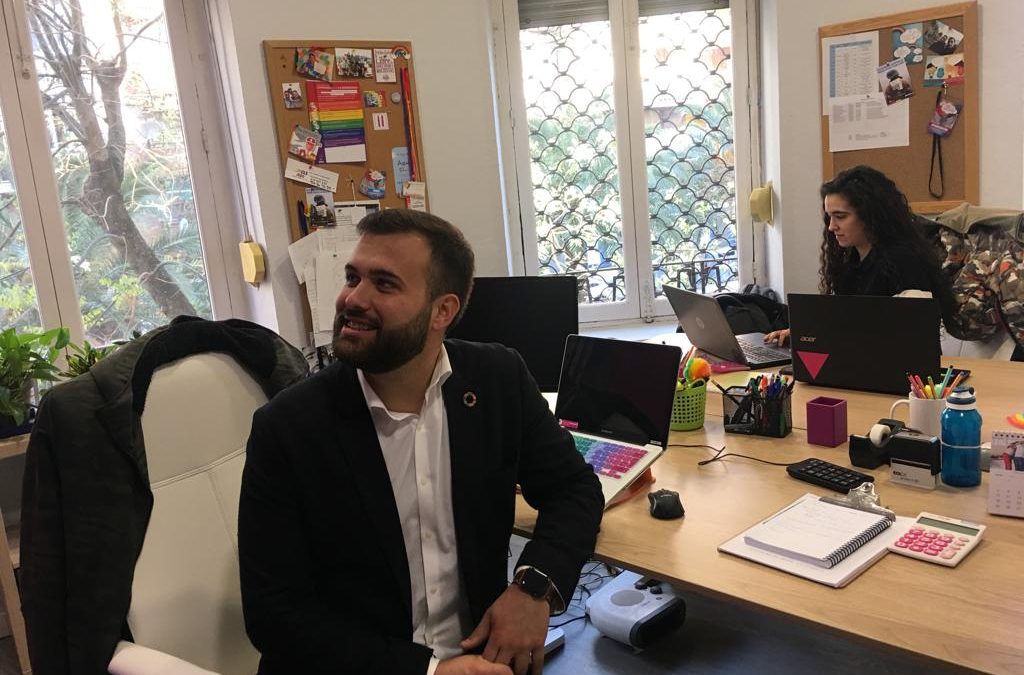 Luis Salaya se compromete a crear una concejalía de Igualdad y Diversidad para unificar las medidas en estas materias