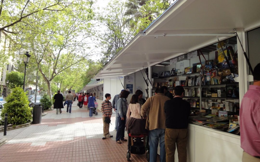 Luis Salaya critica la ausencia de una política de fomento del libro y la lectura por parte la concejalía de Cultura