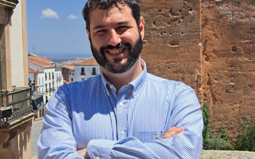 El PSOE insta al Gobierno de Cáceres a retomar el estudio de la juventud y elaborar un Plan de Juventud